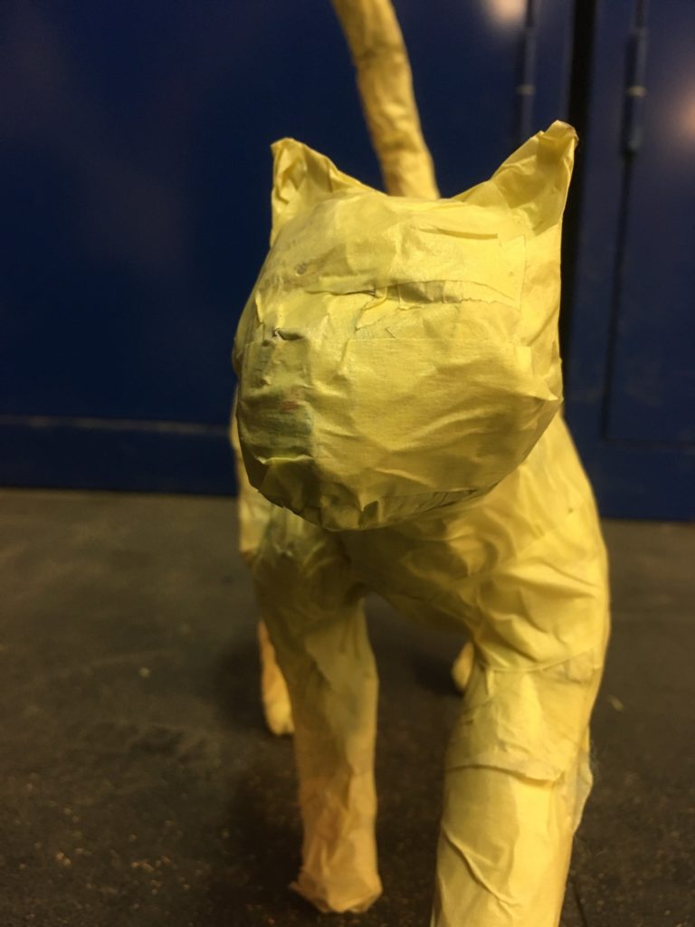 Chat-Papier-Mache-Ecole-Secondaire-La-Promenade-Payerne